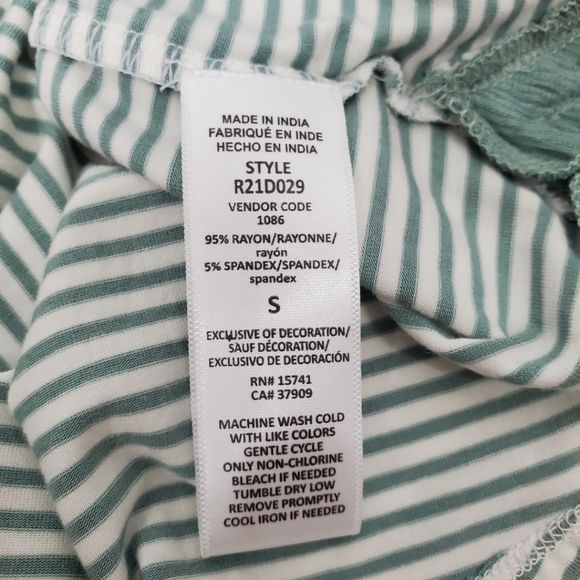 Splendid Sage Green And White Tank Top - Picture 8 of 8